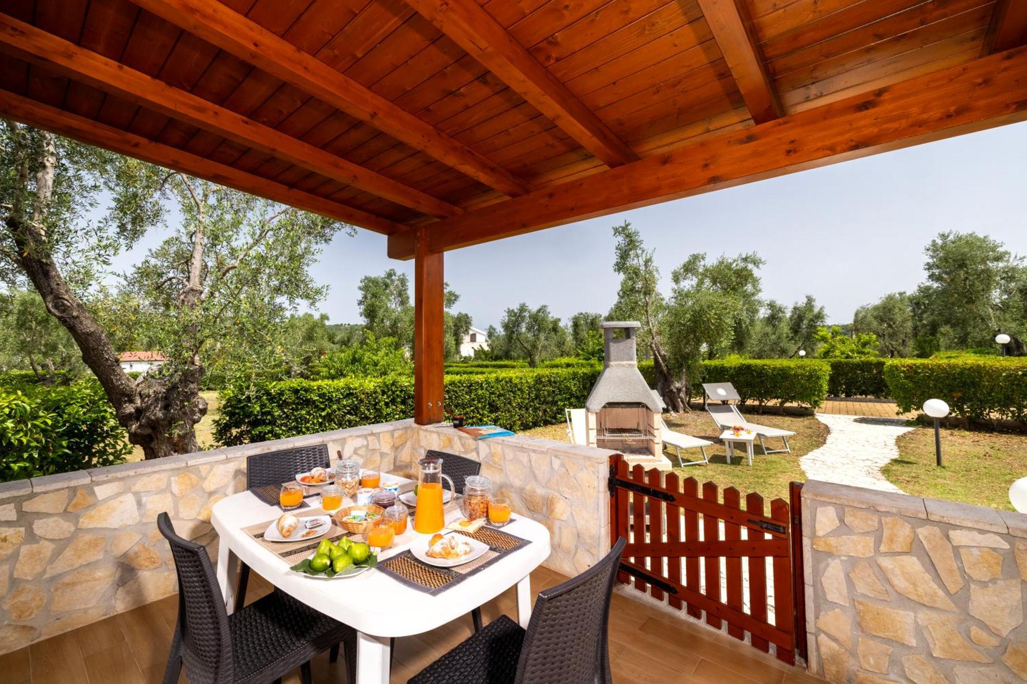 Agriturismo I Tesori Del Sud Vieste, Puglia Экстерьер фото