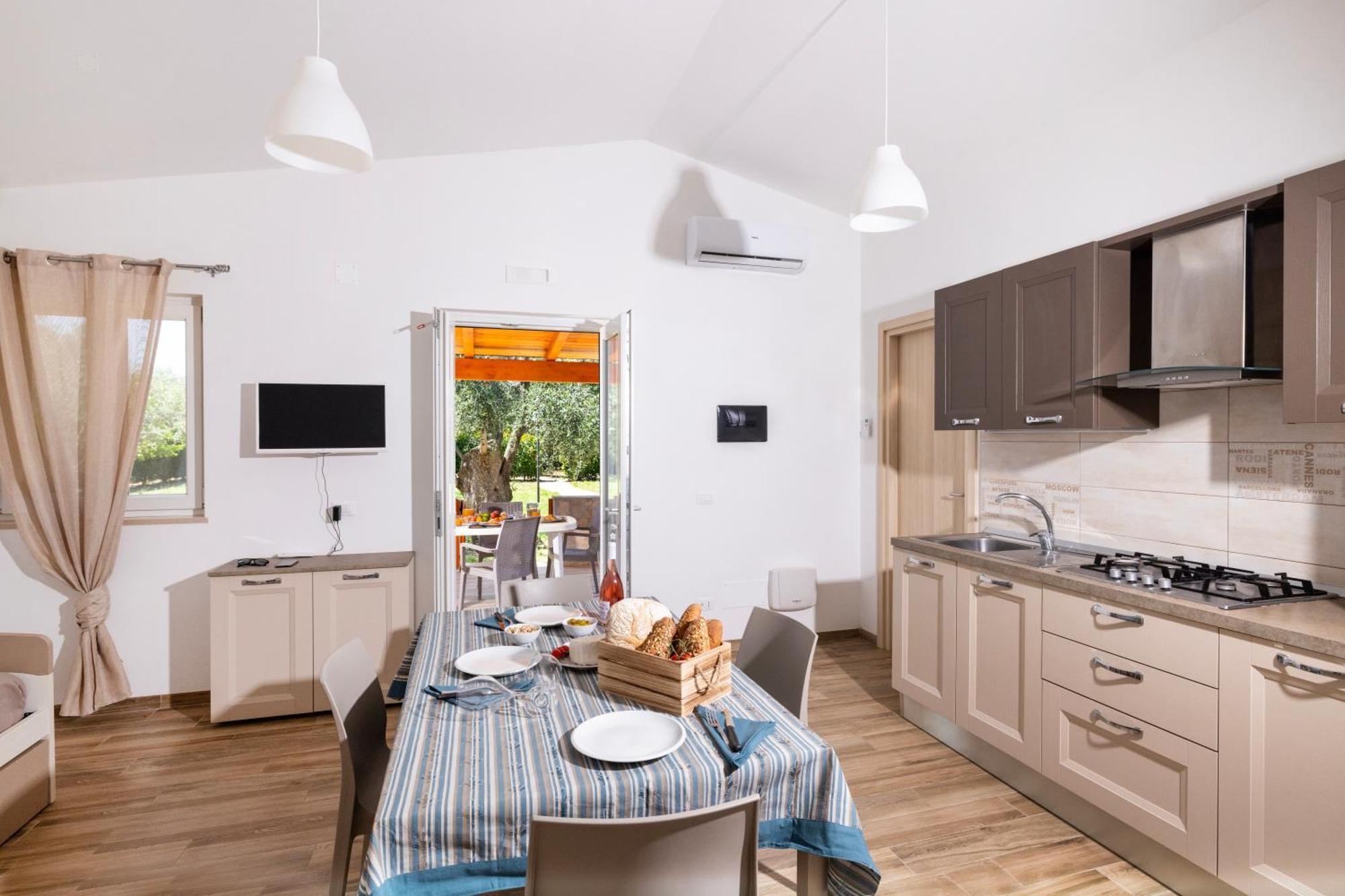 Agriturismo I Tesori Del Sud Vieste, Puglia Экстерьер фото